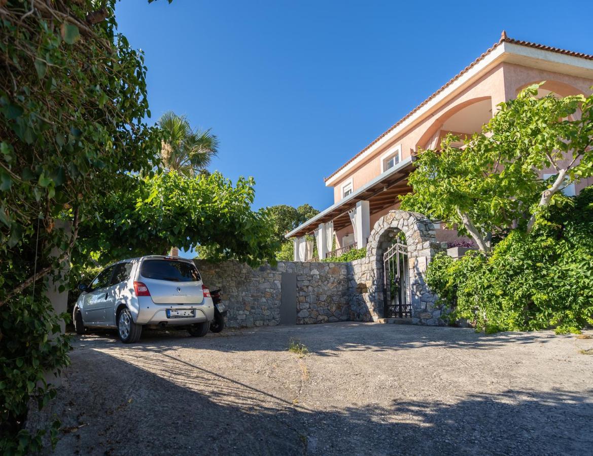 Dryades Villa Arménoi Exteriör bild