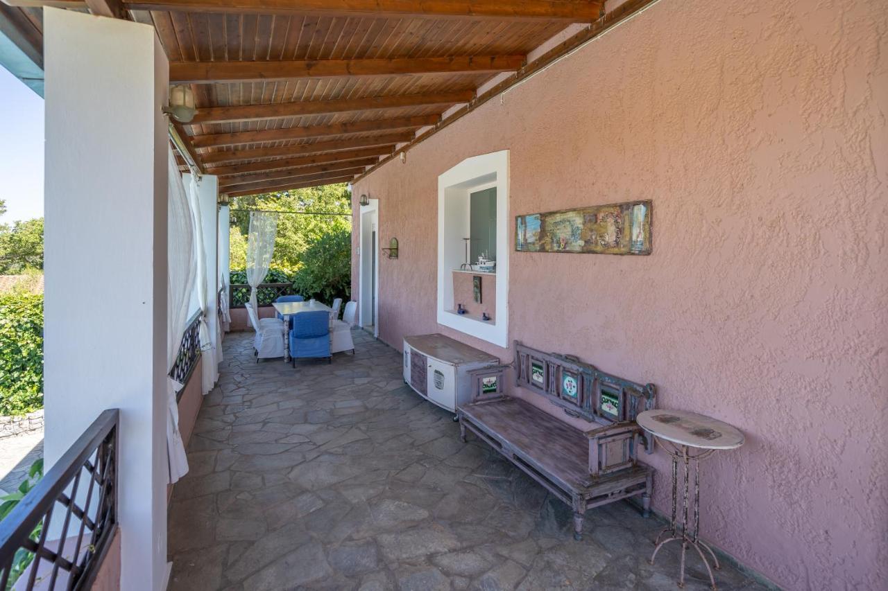 Dryades Villa Arménoi Exteriör bild