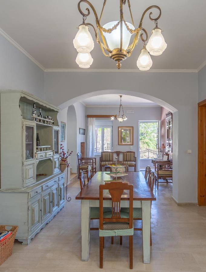 Dryades Villa Arménoi Exteriör bild